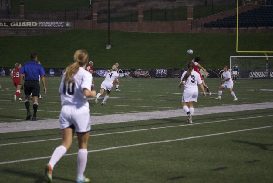 Womens soccer loses first conference match up