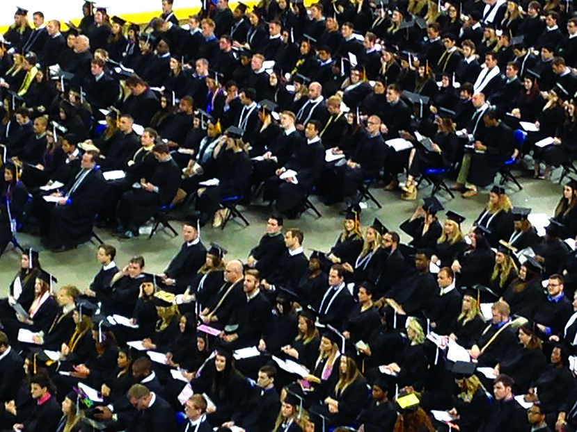 1,000 students graduate in fall commencement