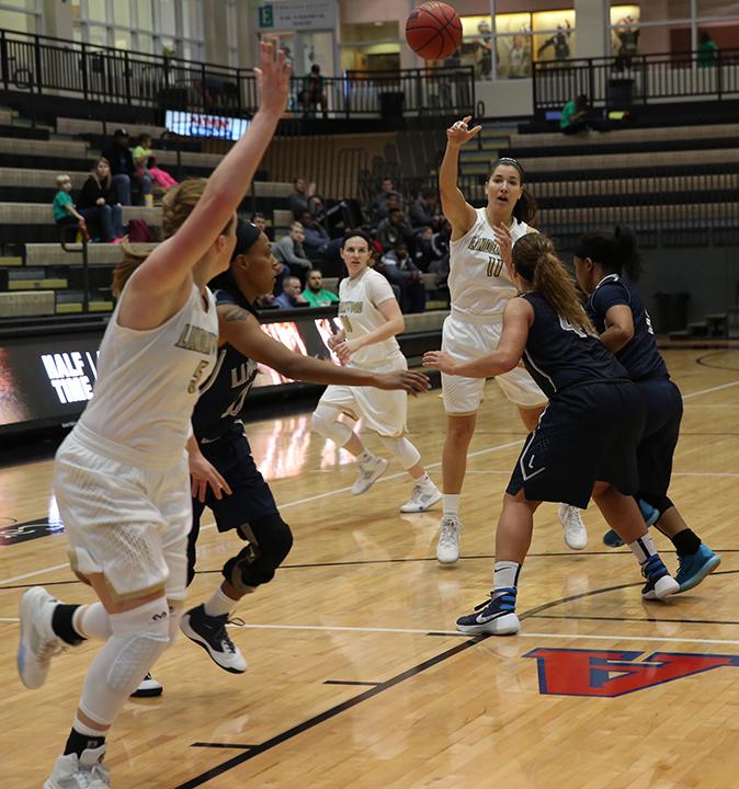Womens basketball opens conference play with blowout win