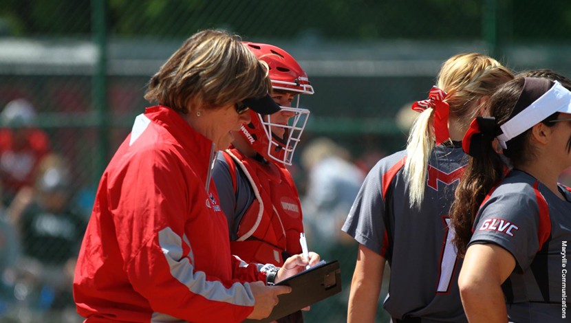 Liz Kelly hired as new softball coach