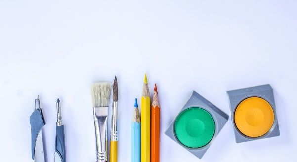 Demoting fine arts degrees shows where the priorities of the administration lie. Without art in the world, we wouldn't be where we are today. Photo from pexels.com