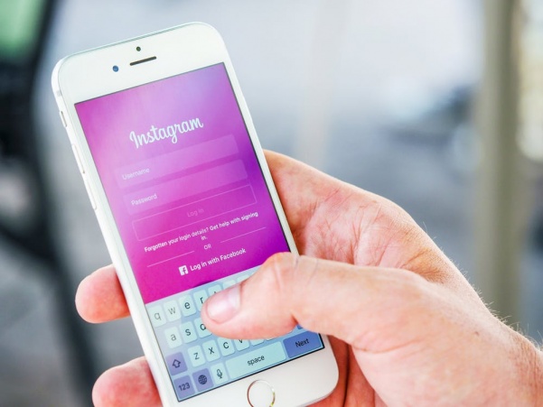 Instagram was one of the three social media platforms that suffered an outage on Monday. Photo from pexels.com