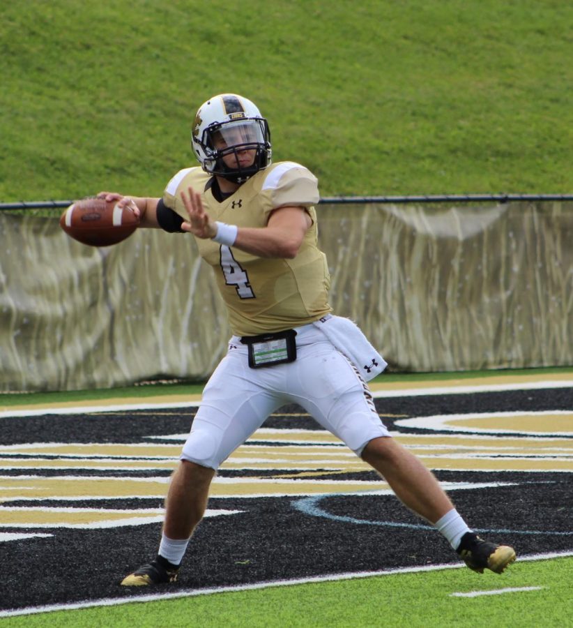 Lindenwood quarterback Cade Brister during the game against Saginaw Valley State on Oct. 2019.