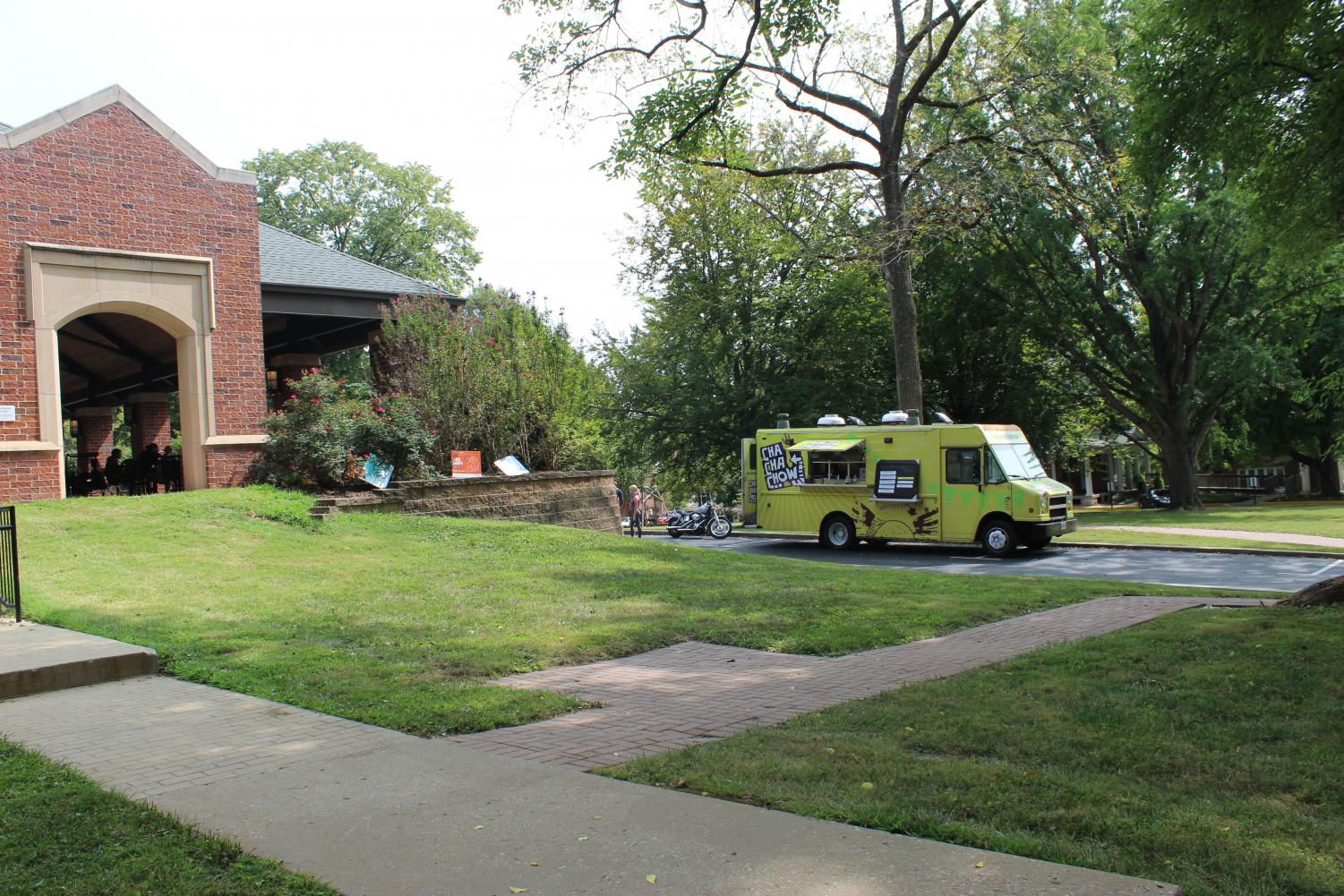 Lindenwood adds food trucks as new dining option for fall semester