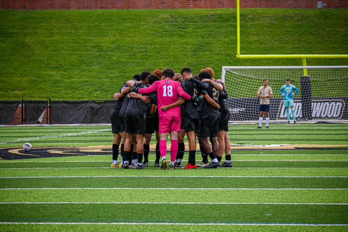 The+Lindenwood+Mens+Soccer+team+huddles+prior+to+a+game+against+UIS.