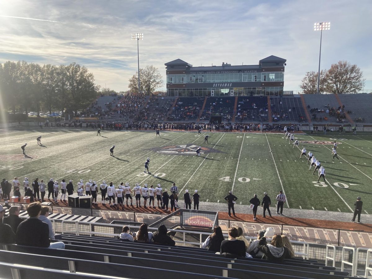 Lindenwood prepares final opening-game kickoff of the season.